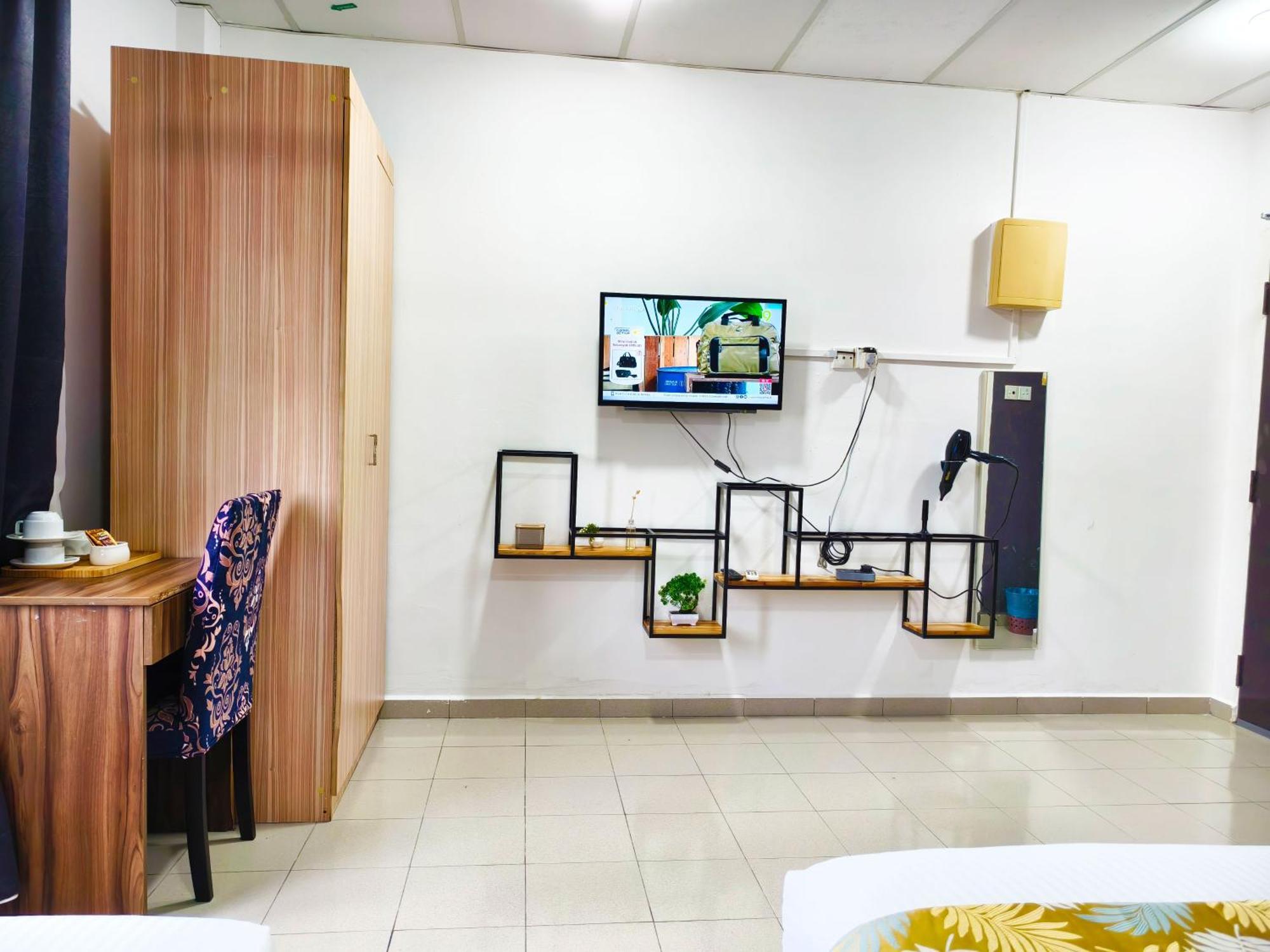 Salaam Suites Hotel Kota Bharu Exterior photo