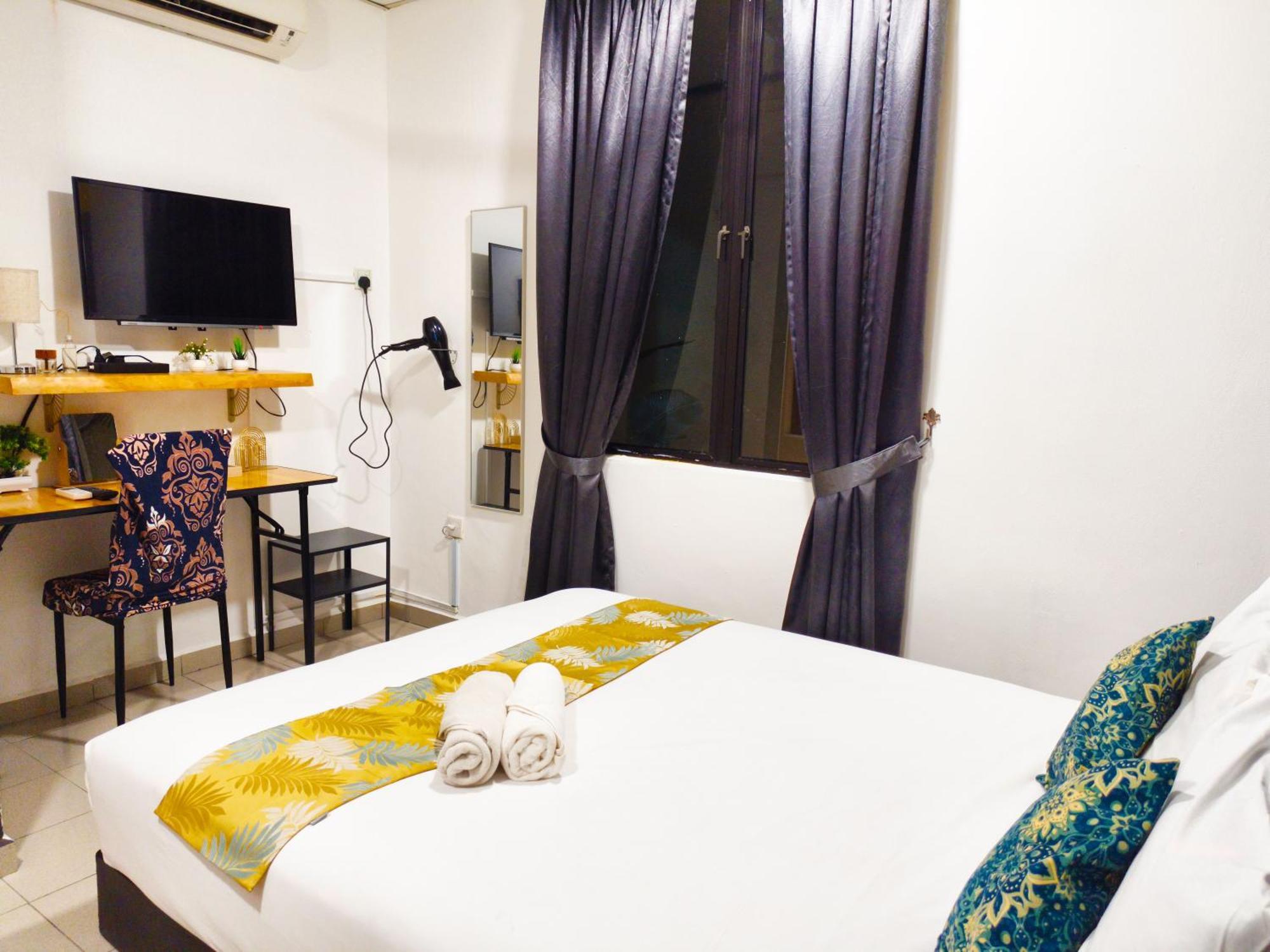Salaam Suites Hotel Kota Bharu Exterior photo