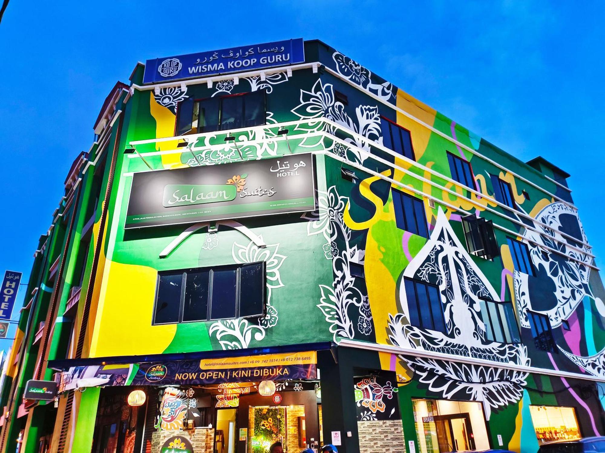 Salaam Suites Hotel Kota Bharu Exterior photo