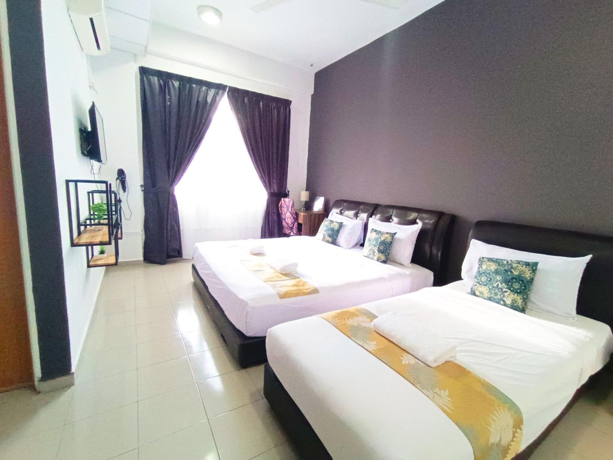 Salaam Suites Hotel Kota Bharu Exterior photo