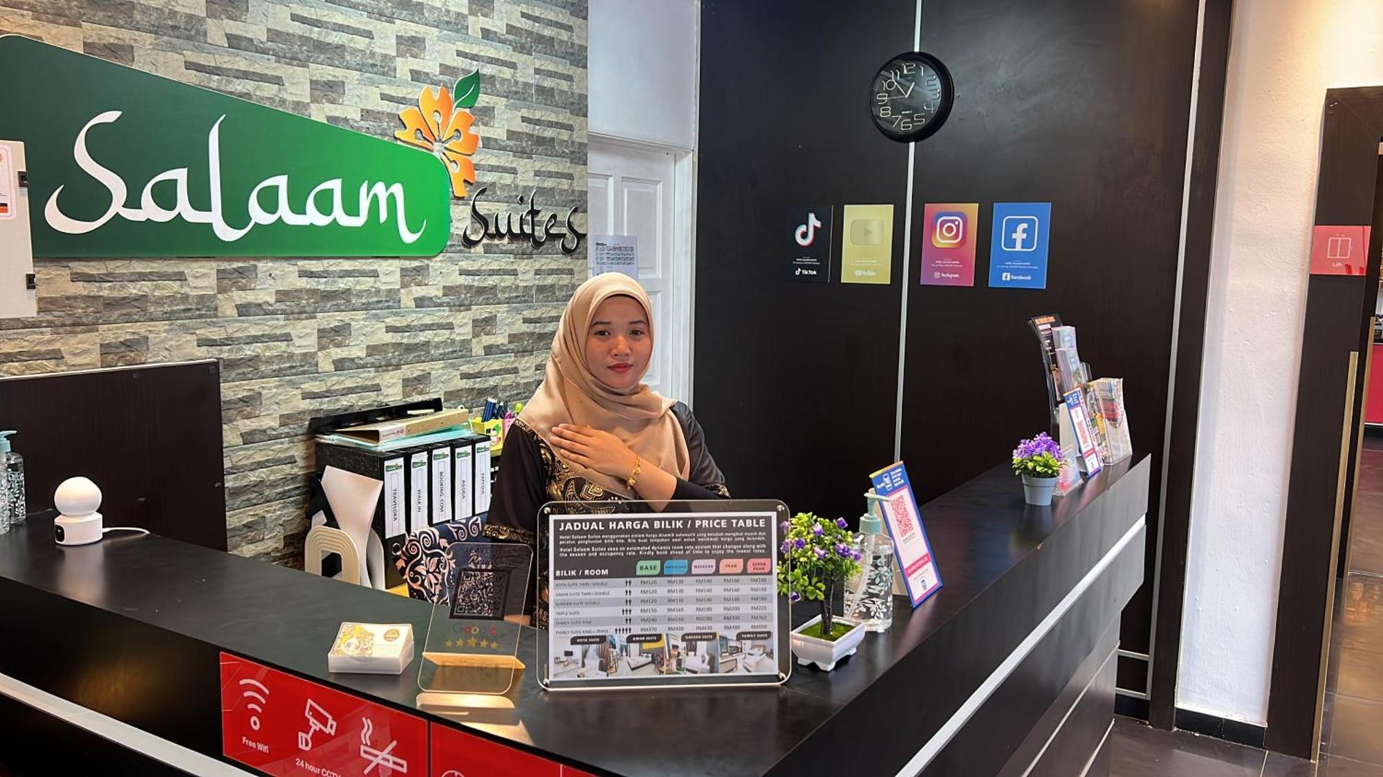 Salaam Suites Hotel Kota Bharu Exterior photo